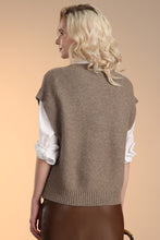 Load image into Gallery viewer, Camel Mixed Links Vest